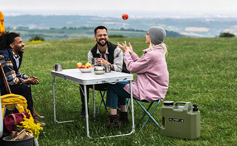 18L Portable PE Water Container with Tap for Outdoor Use