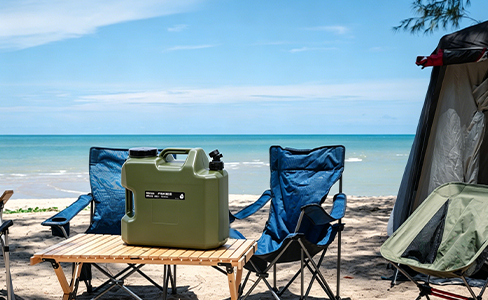 18L Portable PE Water Container with Tap for Outdoor Use